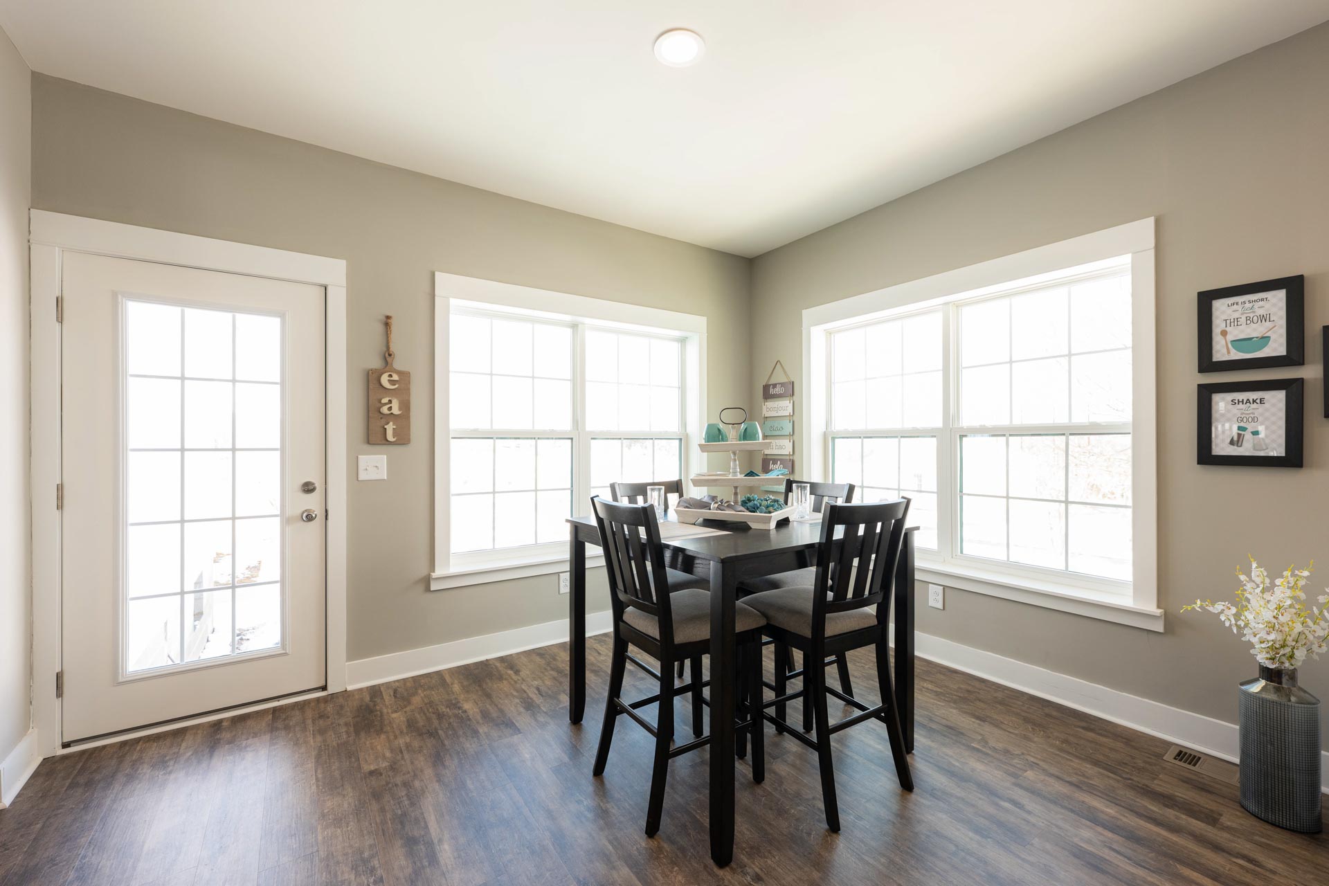 Summit Saddle / The Saddlewood 2S3301R2 by Yates Home Sales Blairs